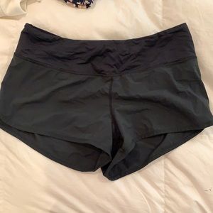 Lululemon running short